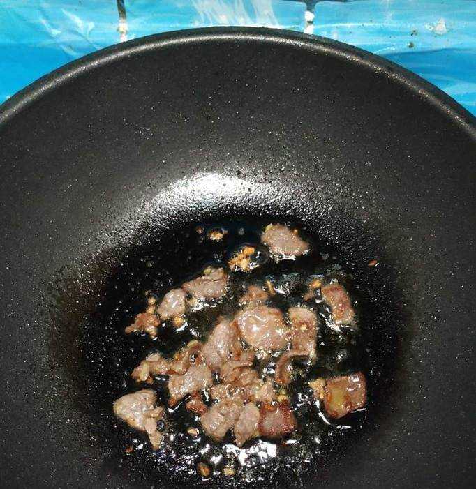 怎樣做美味的秋葵茭白炒牛肉