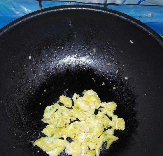 怎樣做美味的黃瓜胡蘿蔔炒雞蛋