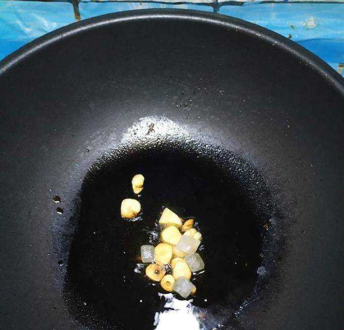 怎樣做美味的芹菜燒土豆