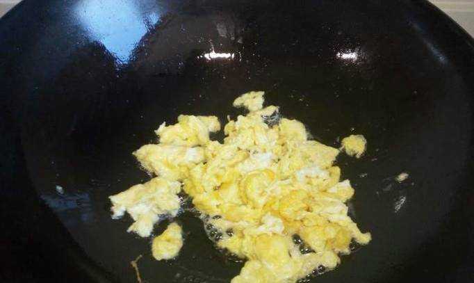 黃豆芽炒韭菜雞蛋的家常做法