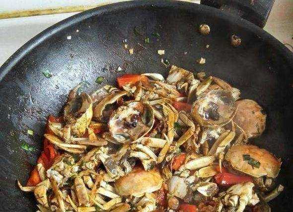 蔥油炒青蟹的簡單做法