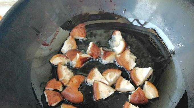 怎麼做好吃又營養的香菇豬肉燉蘿蔔