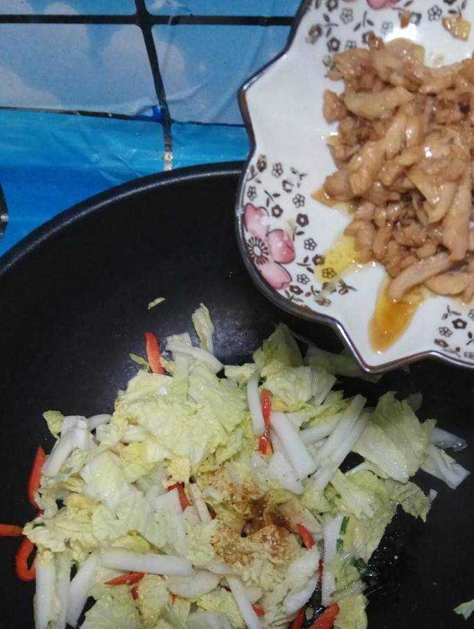 怎樣做美味的白菜炒雞胸肉
