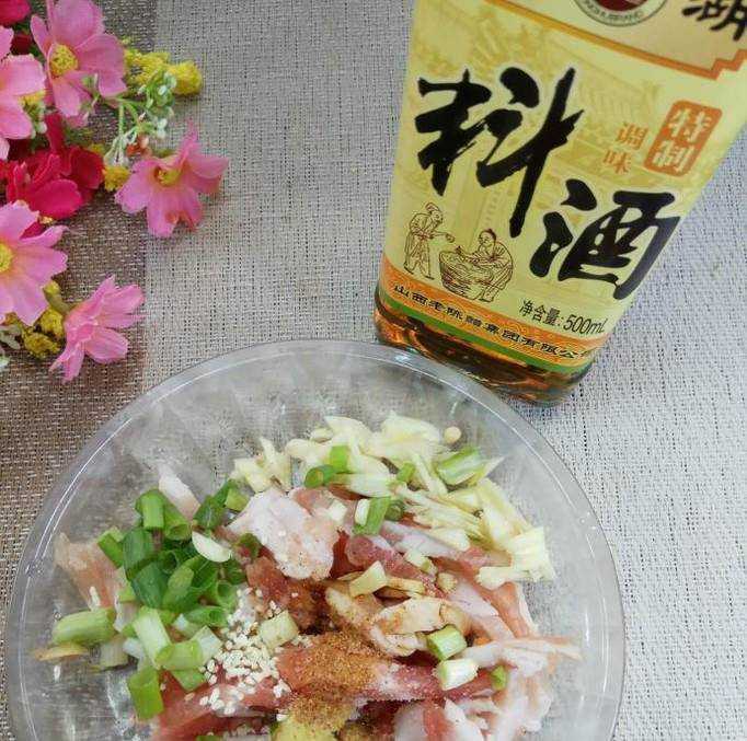 怎樣做美味的芹菜香菇炒肉