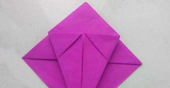 如何用紙摺疊正方形盒