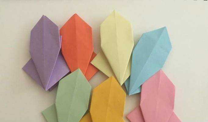 兒童手工摺紙七葉花簡單的花朵摺紙步驟圖解