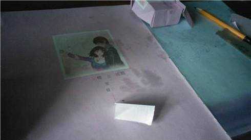 如何折一個溫暖的摺紙小床和一床被子