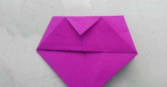如何用紙摺疊正方形盒