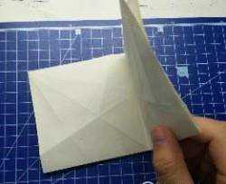 作為千紙鶴的必須技能-折千紙鶴