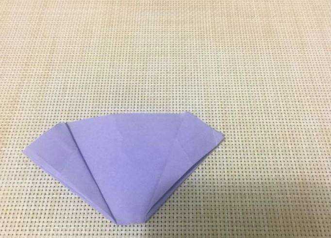 摺紙教程：怎樣折一個立體的愛心