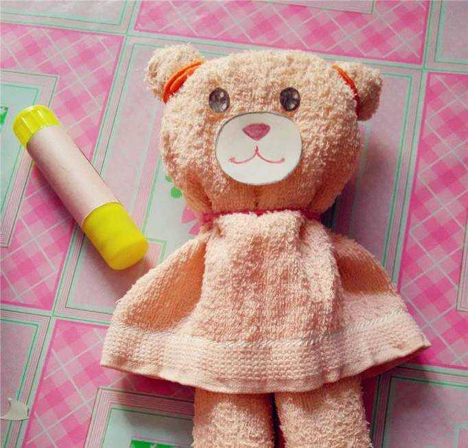 怎樣用毛巾做小熊玩具