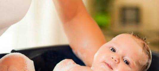 如何給寶寶洗澡詳細寶寶洗澡教程