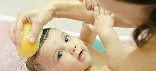 如何給寶寶洗澡詳細寶寶洗澡教程