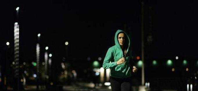參加夜跑的好處和原則