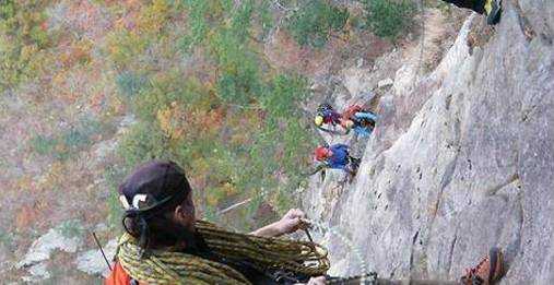 動員社會力量救援登山遇險人員值得嗎