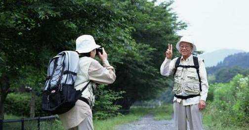 老年人閒暇之餘可以做哪些娛樂活動