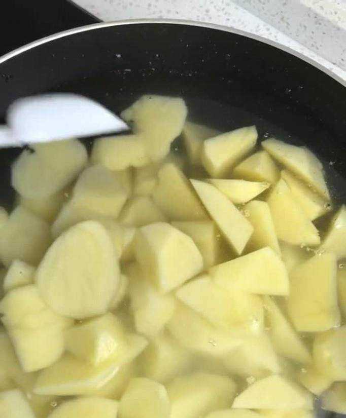 如何做肉沫土豆泥好吃