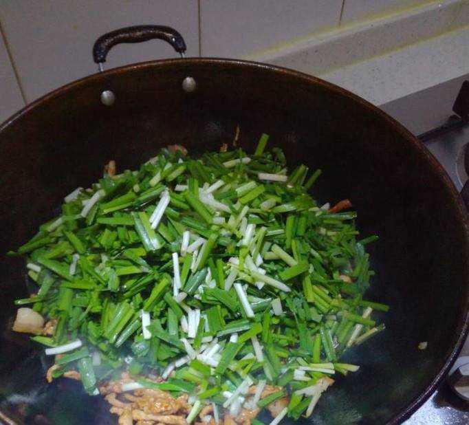 如何做韭菜炒肉絲