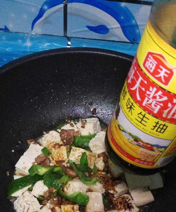 怎樣做美味的五花肉炒凍豆腐