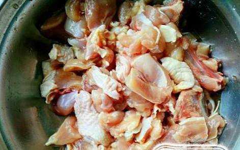 杏鮑菇爆炒雞肉的做法