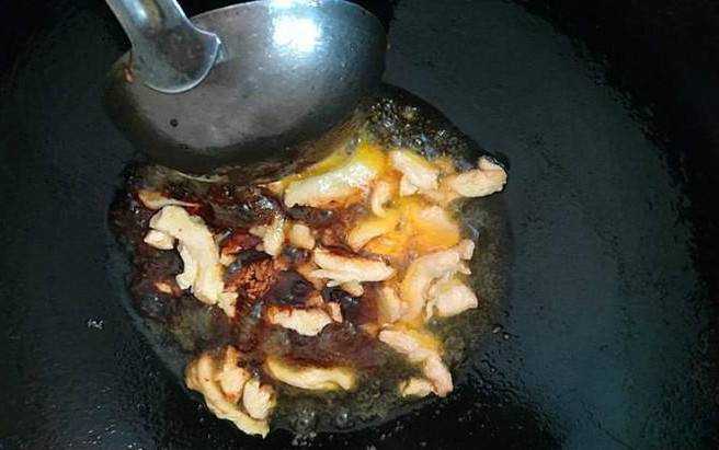怎麼做雞肉炒藕片營養又好吃呢