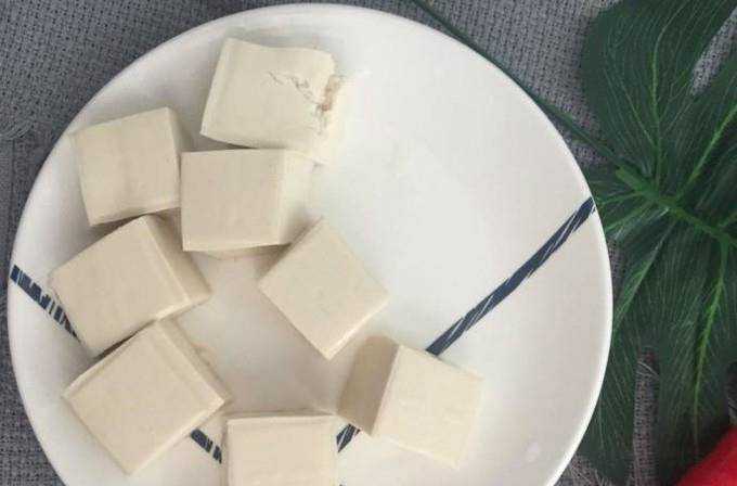 如何做涼拌皮蛋豆腐好吃