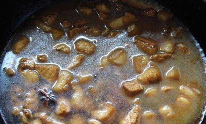 土豆紅燒肉的做法