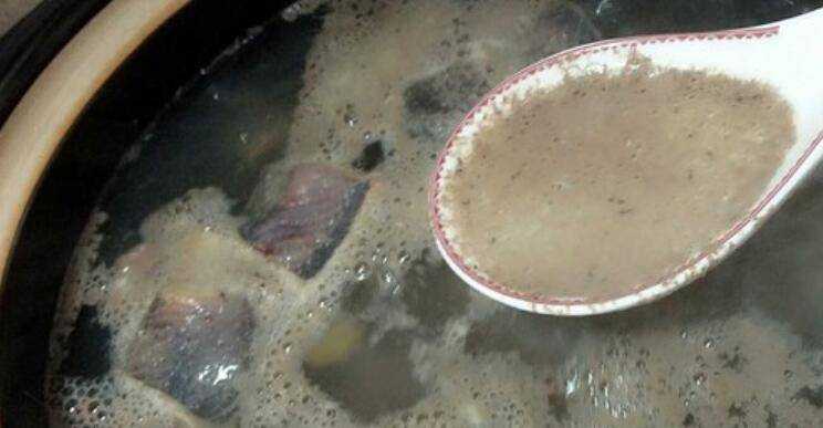乳鴿湯的做法