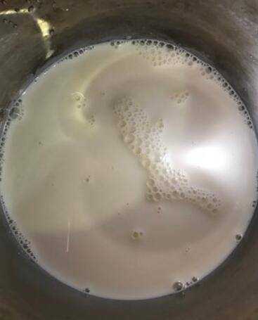 用純牛奶自制淡奶油