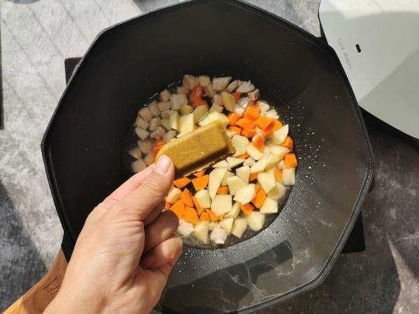 咖哩塊可以煮麵條嗎