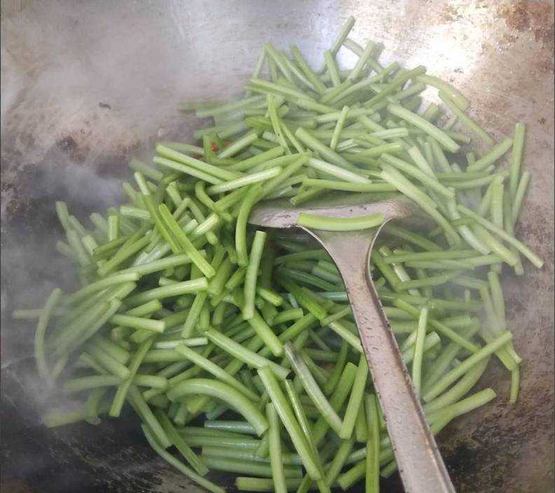 紅薯杆子怎麼炒好吃