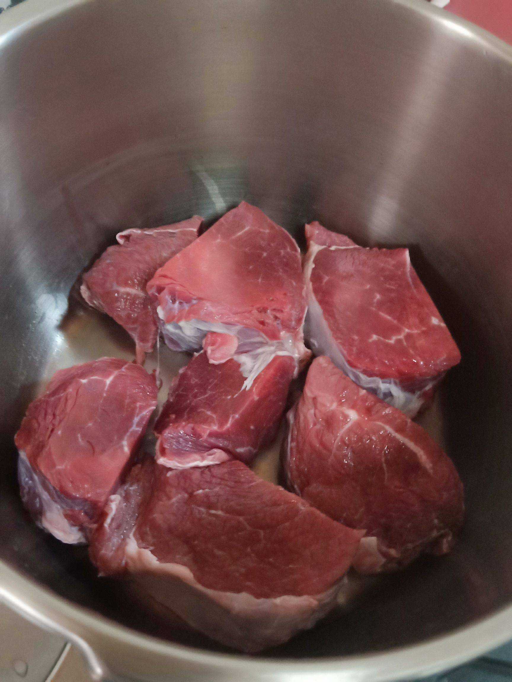 高壓鍋燉牛肉多長時間能燉爛熟