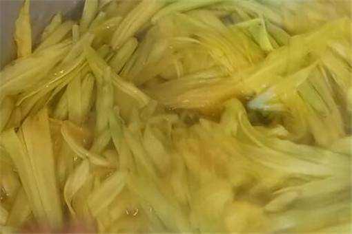 鮮金針菜怎麼處理