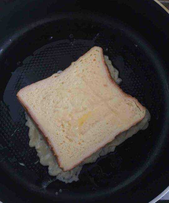 麵包片怎麼做早餐