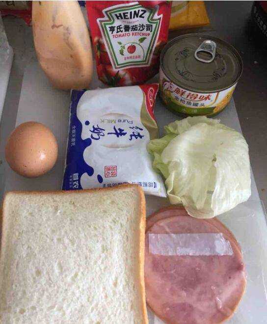 麵包片怎麼做早餐