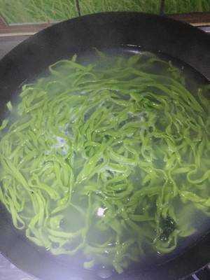 菠菜麵條怎麼做好吃