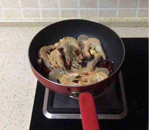 白對蝦怎麼炒好吃