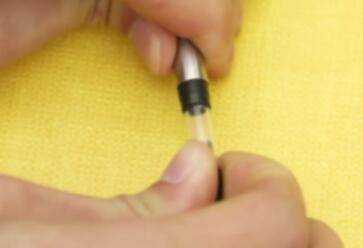 鋼筆墨水怎麼裝上去