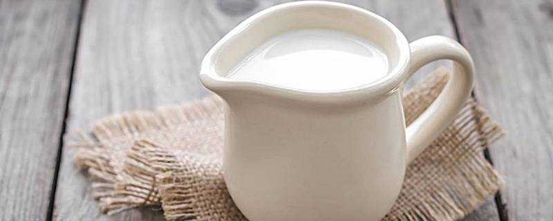 牛奶的蛋白質含量標準