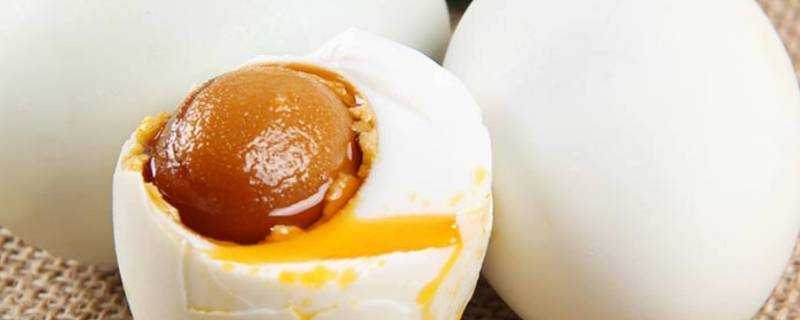 一個白水鴨蛋的卡路里是多少