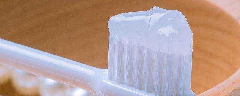 牙膏能去除不鏽鋼劃痕