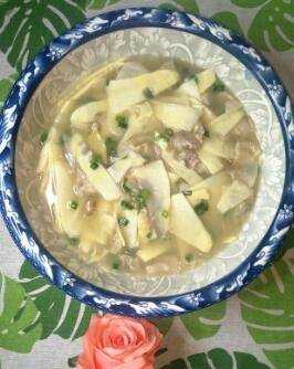 鮮筍燉湯的做法