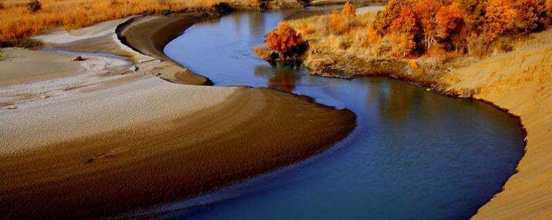 塔里木河汛期出現在夏季的原因是什麼