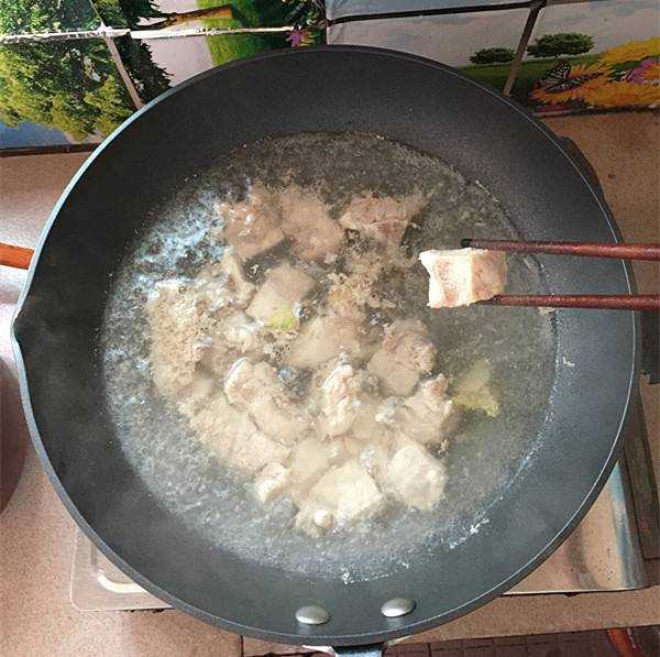 石斛搭配什麼煮豬骨湯