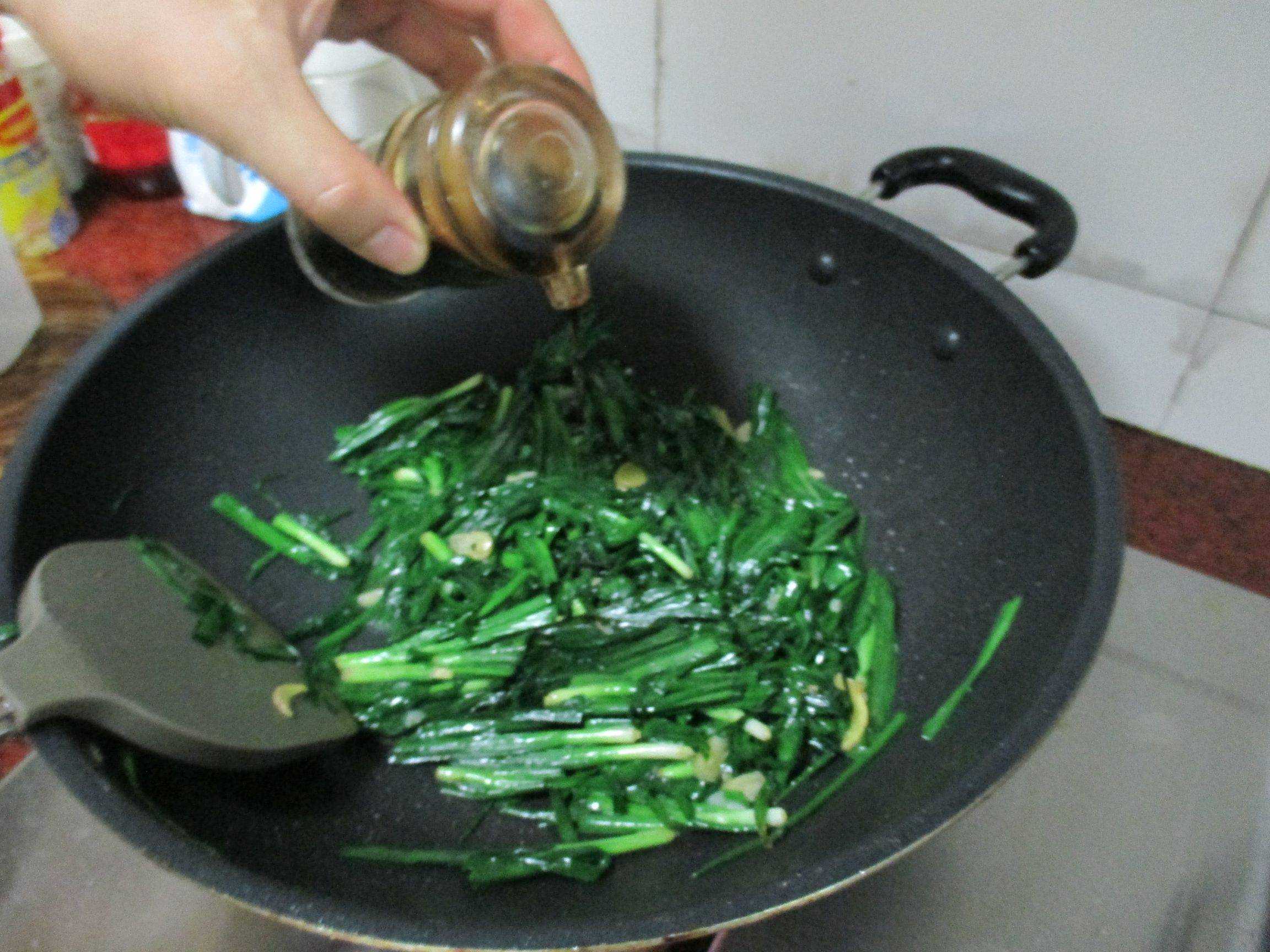 炒韭菜怎麼做