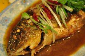 鯉魚怎麼做好吃 紅燒 家常