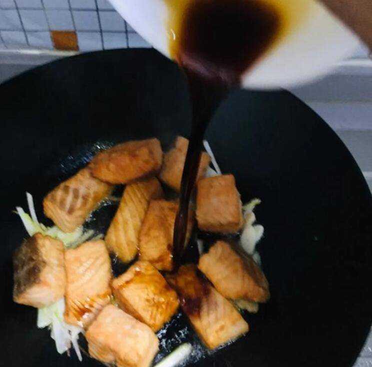 家常做法熟吃三文魚