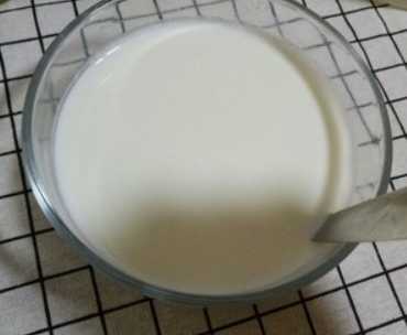 純牛奶最簡單的甜品