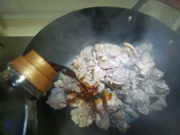 簡單的香菇炒雞的做法
