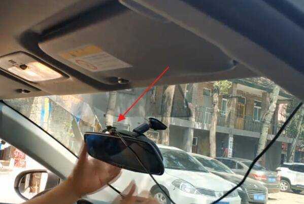 行車記錄儀可以自己安裝嗎